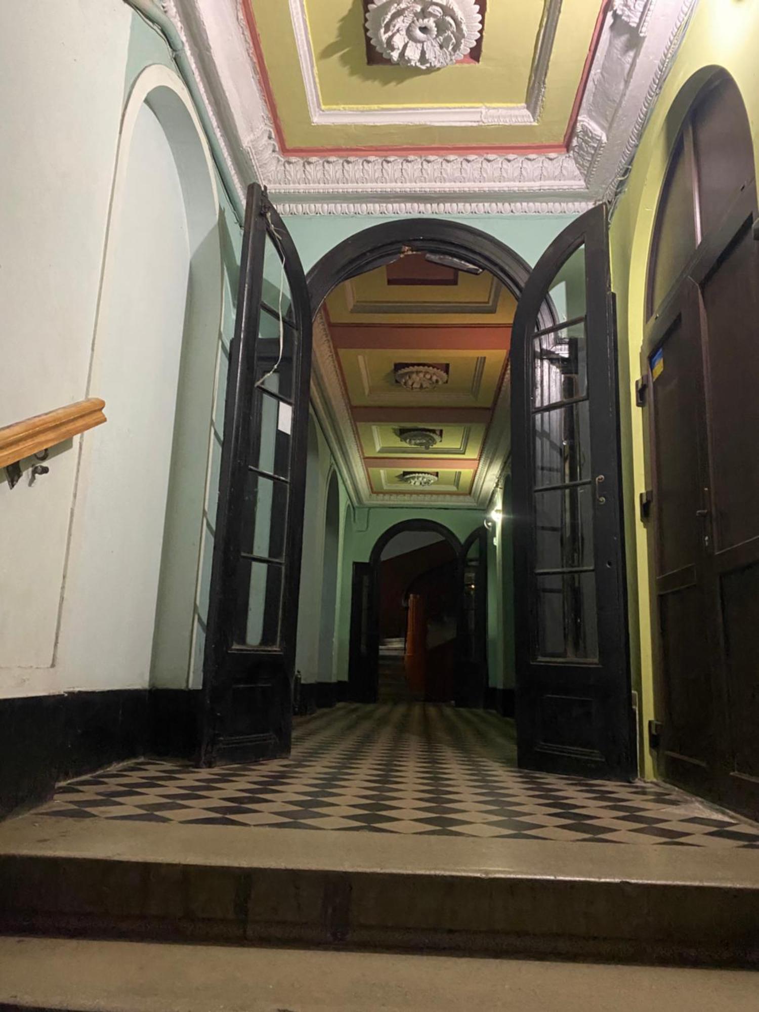 Loft Квартира В Центрі Львова Экстерьер фото